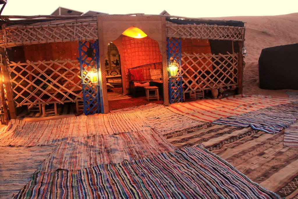 Bivouac Le Petit Prince Merzouga Exteriér fotografie